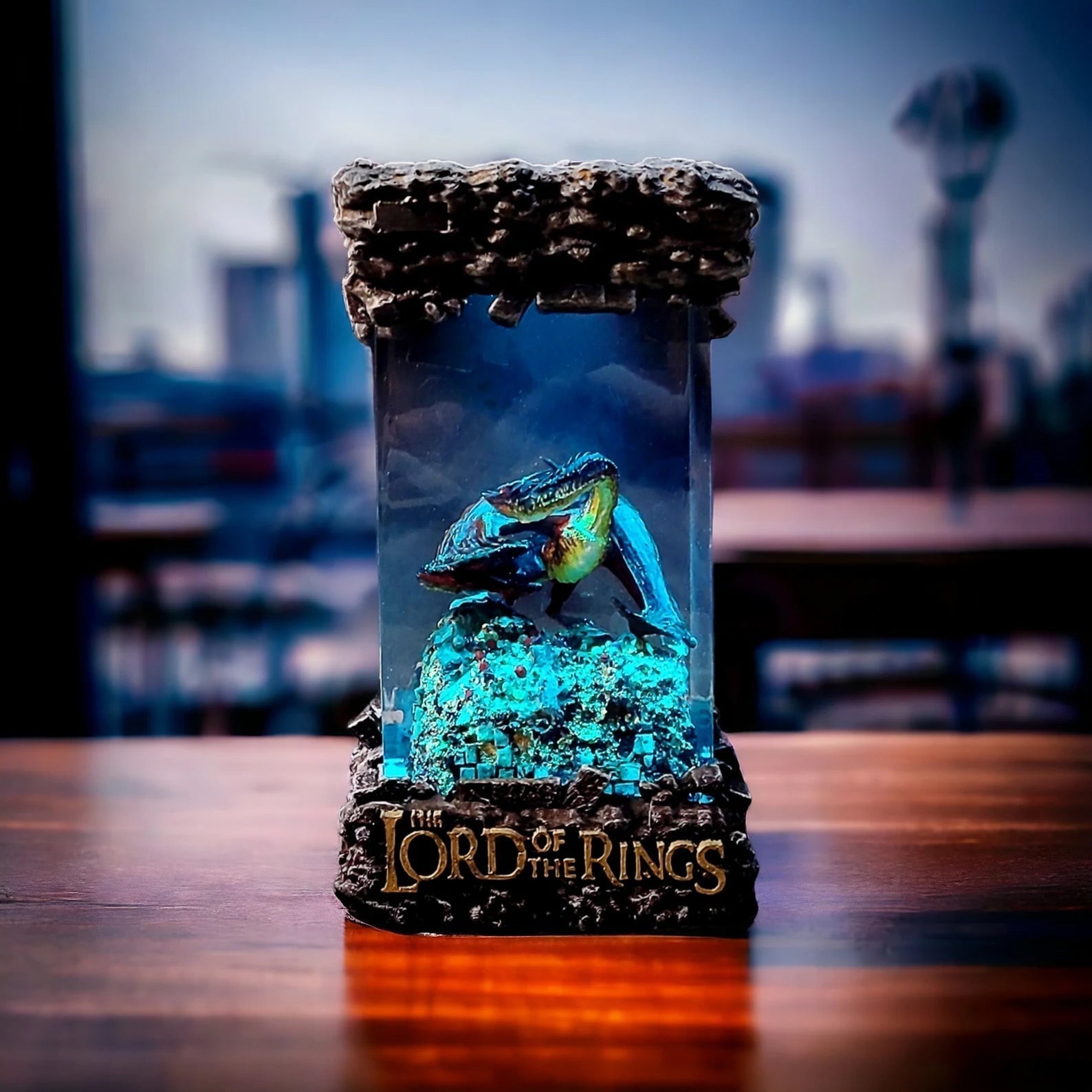 LOTR Lord Of Rings Smaug Dragon Diorama Epoxy Resin Lamp - ArtFIGU